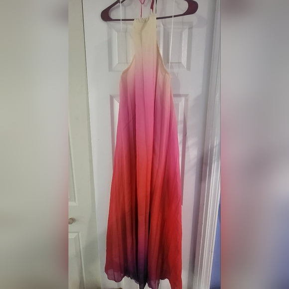 Dresses & Skirts - Identity Dress Size M Nwot